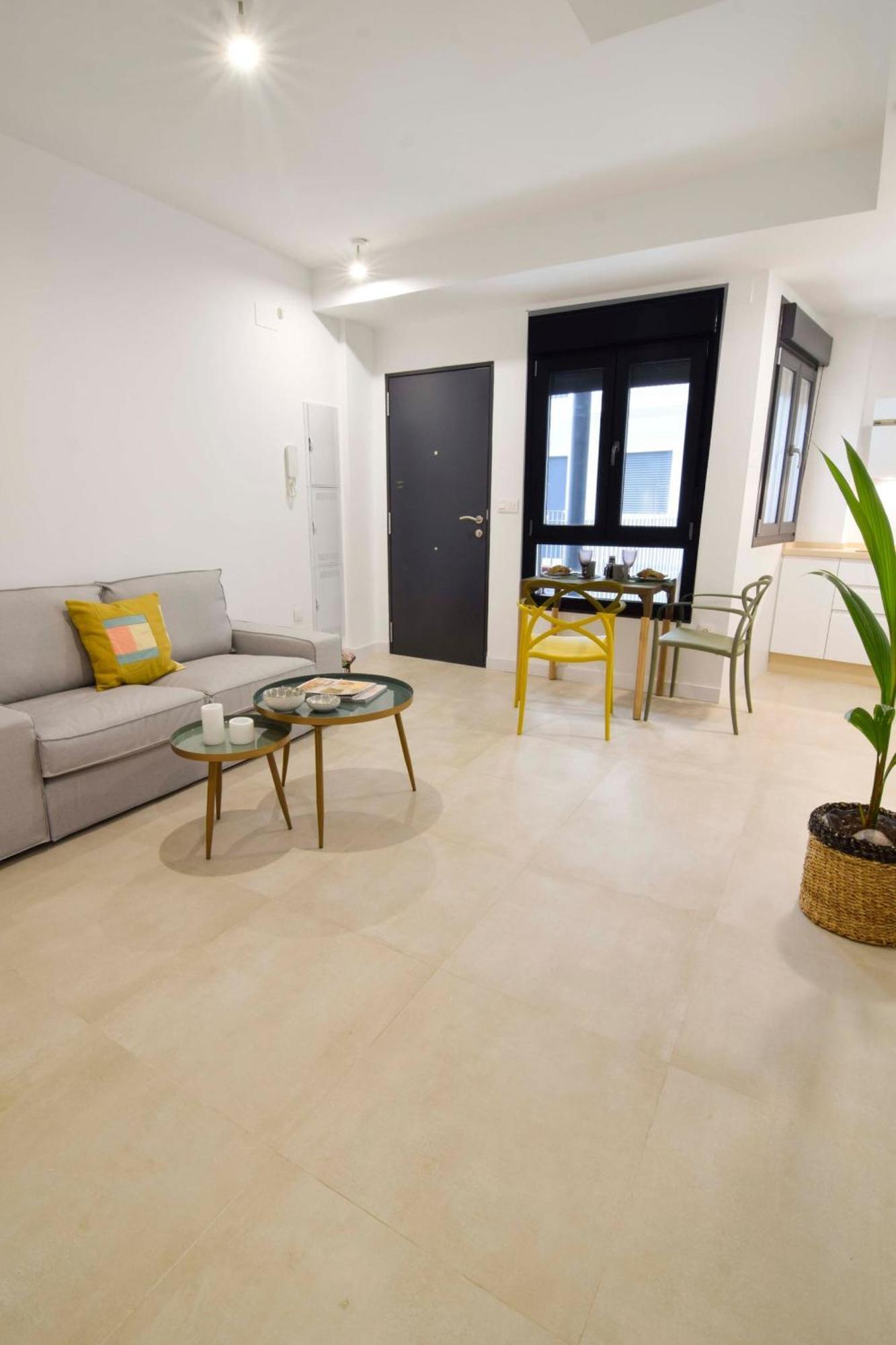 Estudios Ollerias By Sharingco Malaga Ngoại thất bức ảnh